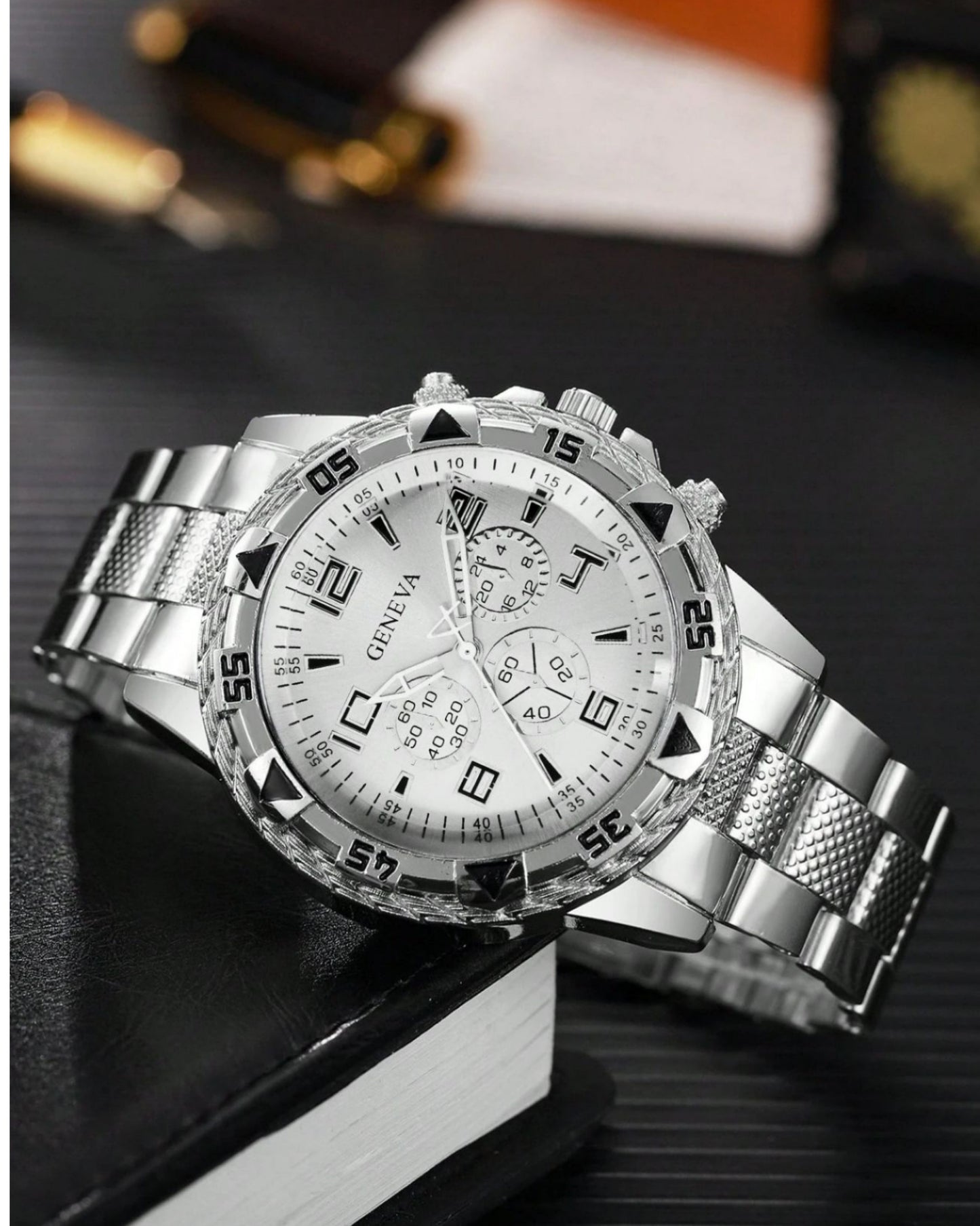 Men's Silver Chronograph Quartz Watch